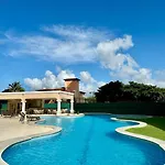 Condomínio Beach Village vista mar